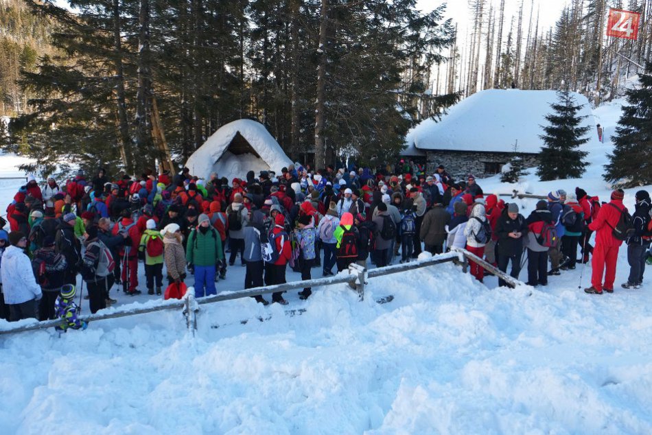 Ilustračný obrázok k článku Zimná sezóna vo Vysokých Tatrách: Tatranci pripravujú bohatý program i novinky vo vianočnej výzdobe