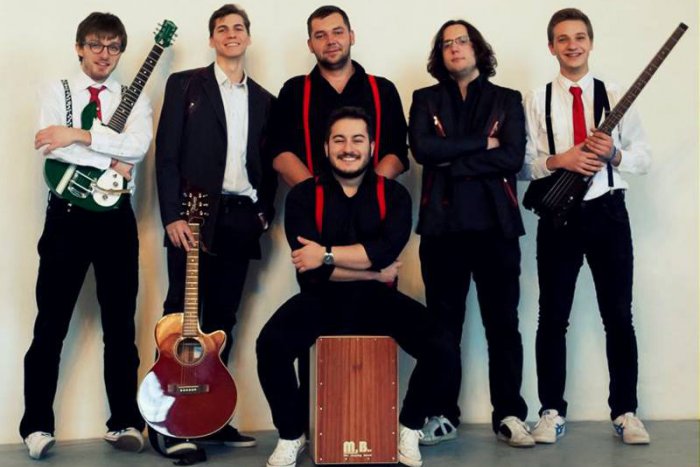 Ilustračný obrázok k článku Michalovská kapela predstavila dlho očakávaný videoklip: TU sú detaily z nakrúcania