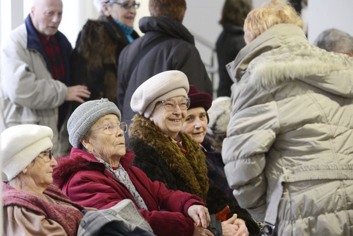 Ilustračný obrázok k článku Prilepšenie pre breznianskych dôchodcov: Poukážky v hodnote 14 eur