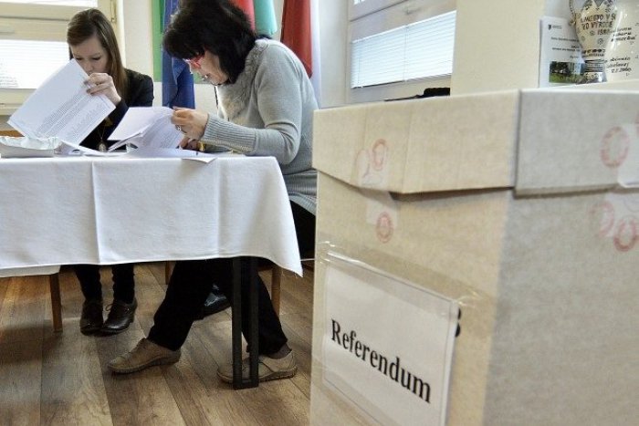 Ilustračný obrázok k článku Referendum v Lutile neplatné: Niečo sa ale predsa zmení, pozrite VÝSLEDKY