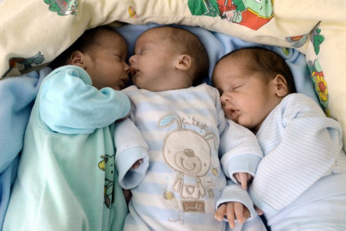 Ilustračný obrázok k článku Mamičky zažili viacnásobnú radosť: Aha, koľko dvojičiek a trojičiek sa v Bystrici v poslednom období narodilo