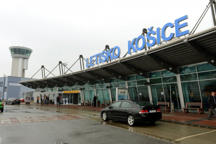 Ilustračný obrázok k článku Košice zahalila hustá hmla: Na letisku museli zrušiť lety