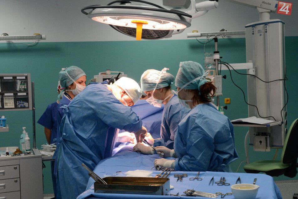 Ilustračný obrázok k článku Pacienti prehovorili o žiarskej nemocnici: Čo im chýbalo a ktorých lekárov najviac vychválili?