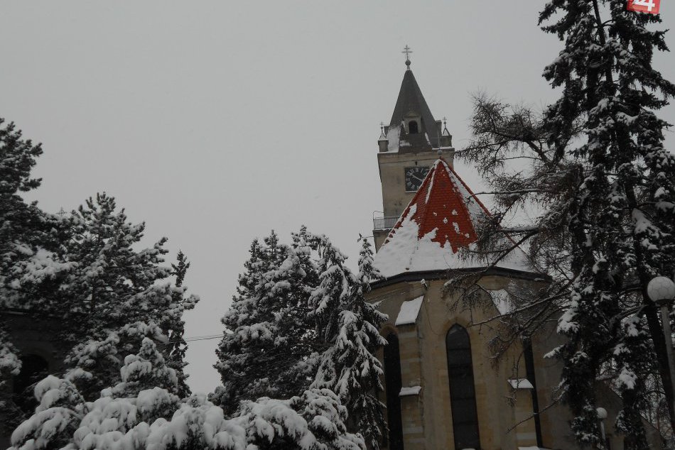 Ilustračný obrázok k článku Predpoveď počasia presne zacielená na Hlohovec: S akým počasím rátať v našom meste cez víkend?