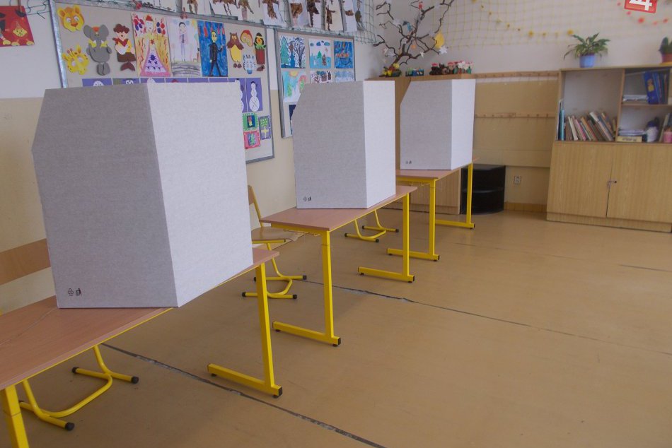 Ilustračný obrázok k článku Pokojný priebeh referenda v Prešovskom obvode: Ľudia hlasujú v 195 okrskoch