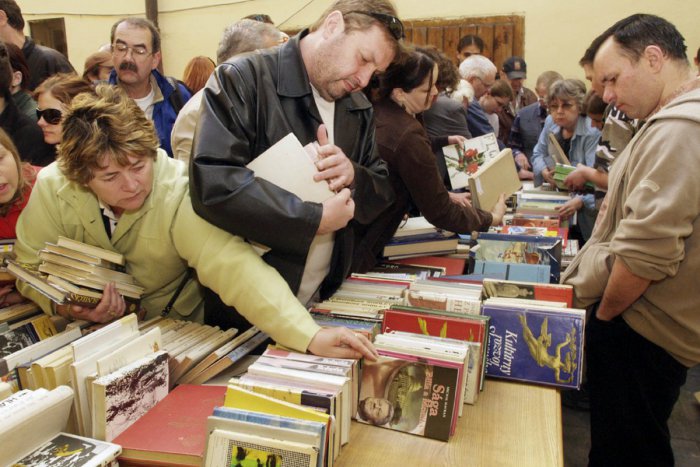 Ilustračný obrázok k článku Zvolenčanov čaká ATRAKTÍVNY Týždeň slovenských knižníc: Potešia BESEDY aj BURZA kníh