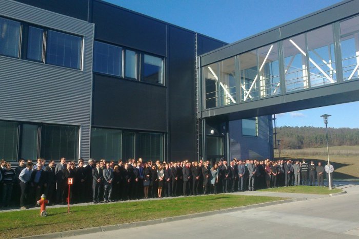 Ilustračný obrázok k článku Vo zvolenskom Continentali vypukla veľká radosť: Zlaté ocenenie od Jaguar Land Rover!