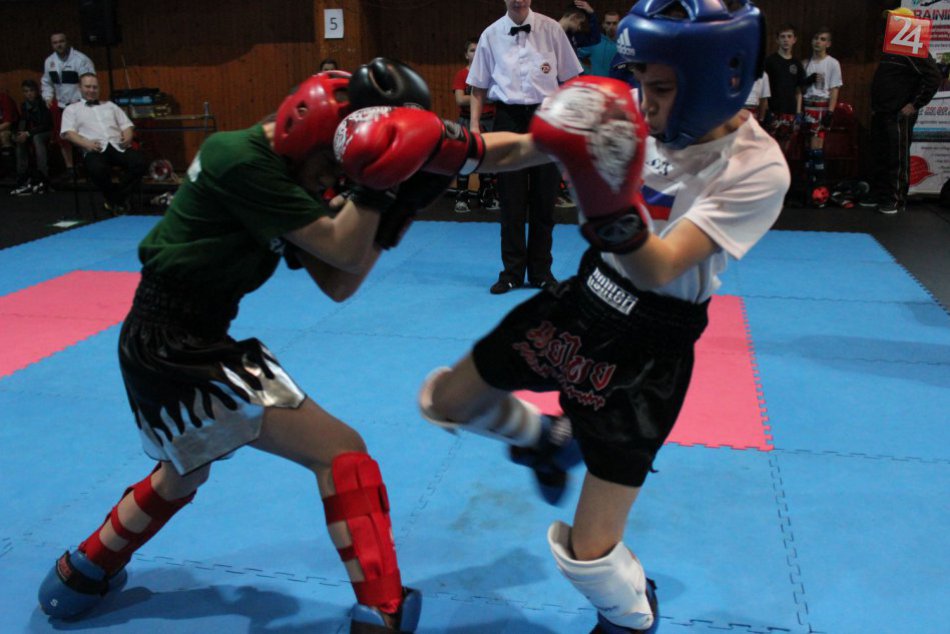 Ilustračný obrázok k článku Revúcki kickboxeristi v akcii: Predviedli sa na medzinárodnej súťaži, toľkoto medailí si doniesli