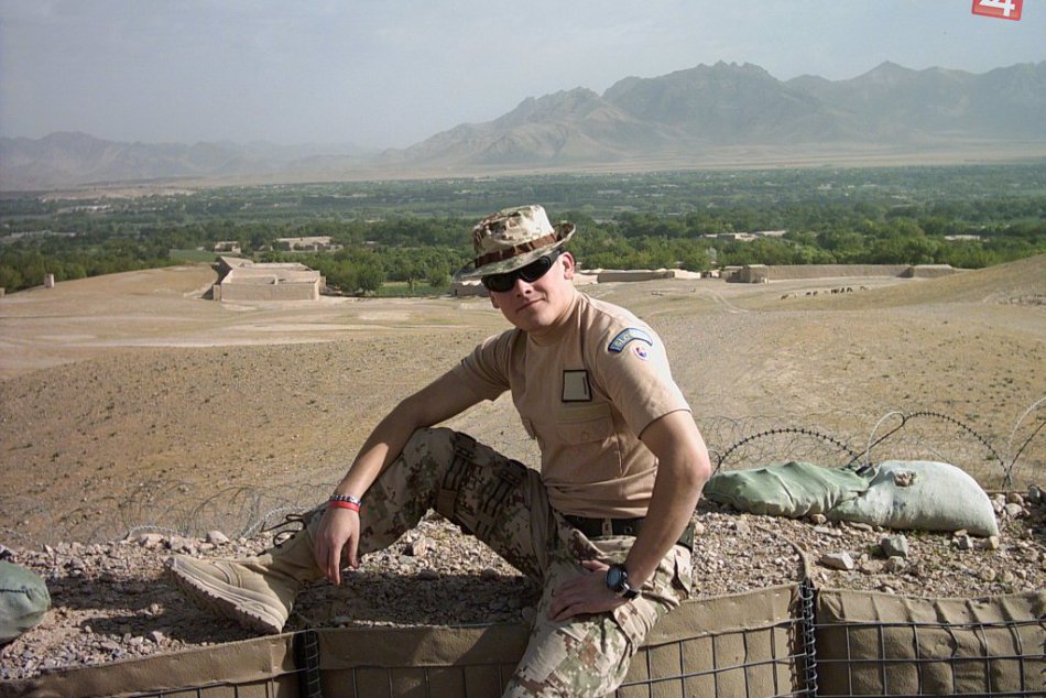 Ilustračný obrázok k článku Marek (28) bol vojakom, chcel slúžiť vlasti: Teraz musí bojovať o svoj vlastný život, pomôžme mu!