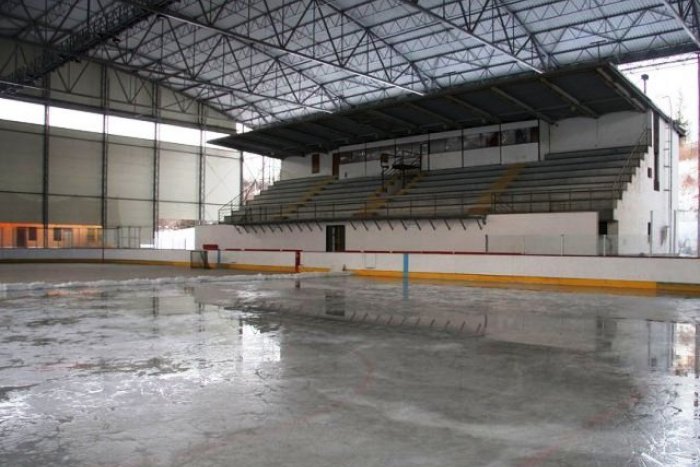 Ilustračný obrázok k článku V Pezinku vyrastá nový zimný štadión. Otvoriť ho plánujú v lete