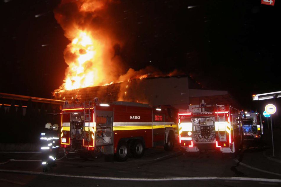 Ilustračný obrázok k článku V Nitre vlani vzniklo 122 požiarov: Oheň napáchal škody za státisíce eur