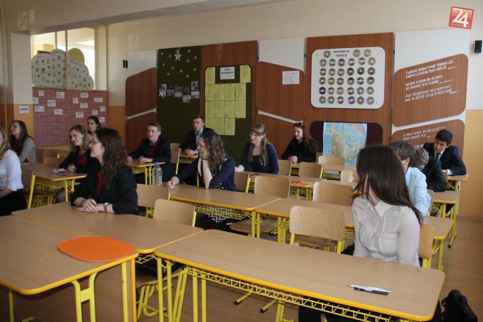 Ilustračný obrázok k článku Študenti a študentky rozhodli: Toto je najobľúbenejší učiteľ popradského gymnázia!