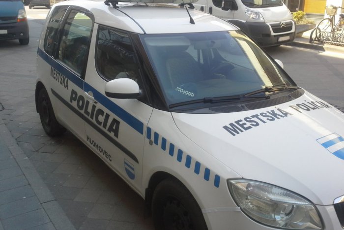 Ilustračný obrázok k článku Hlohoveckí mestskí policajti v teréne: Kde zasahovali najčastejšie?