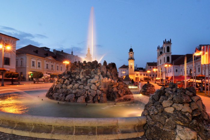 Ilustračný obrázok k článku Veľká letná FOTO súťaž v Bystrici: Odfoťte svoje mesto, ako ho nikto nepozná a VYHRAJTE!
