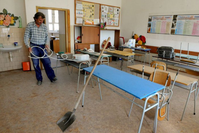 Ilustračný obrázok k článku V Rači obnovili za eurofondy škôlky, denný stacionár aj námestie