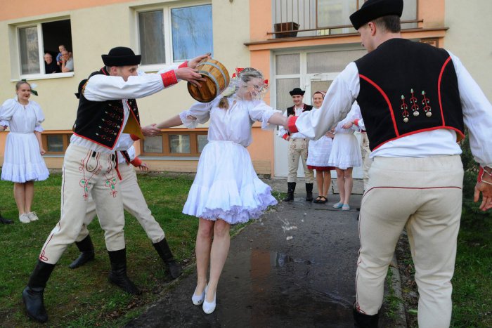 Ilustračný obrázok k článku Predĺžený víkend v Košiciach: Vyberte sa na pašiový sprievod, historický výlet či veľkonočnú párty!