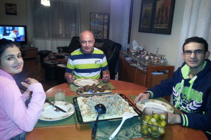 Ilustračný obrázok k článku Angolská, arabská, či rómska Veľká noc: Lučenské domácnosti s vôňou iných kultúr