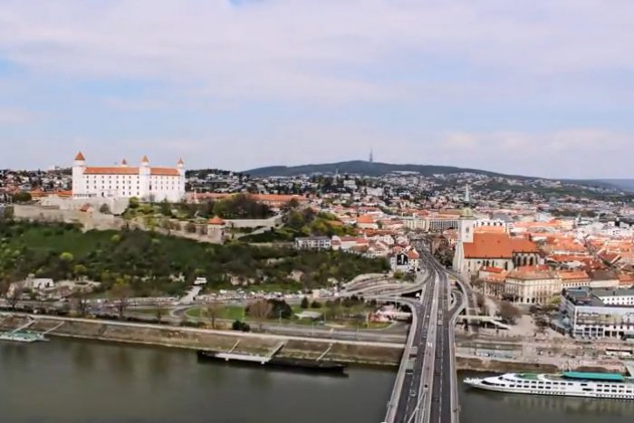 Ilustračný obrázok k článku VIDEO: Tak plynie čas v Bratislave