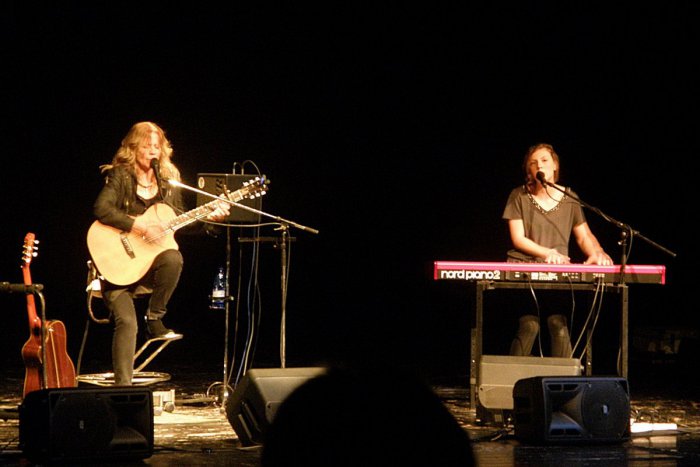 Ilustračný obrázok k článku Speváčka a gitaristka Lenka Filipová zahrala v Rožňave: Pozrite si, čo nám prezradila