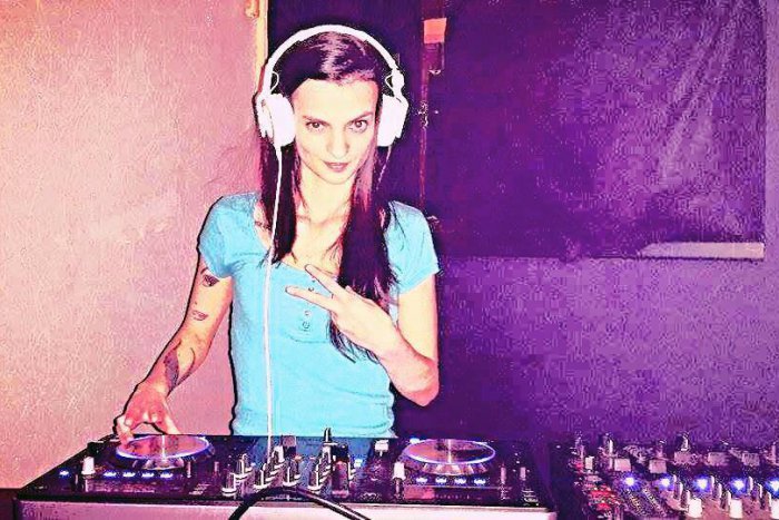 Ilustračný obrázok k článku Mladá nitrianska DJ-ka Donna Bucks (21): Chlapi ma na party balia, mojím snom je Ibiza
