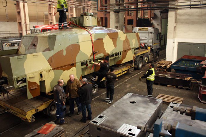 Ilustračný obrázok k článku V Bystrici čakajte naozajstnú atrakciu: Prevážať k nám idú pancierový vlak