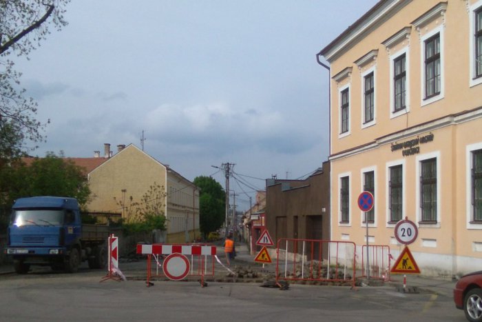 Ilustračný obrázok k článku Begova ulica v rekonštrukcii: Dokedy tadiaľ neprejdeme?