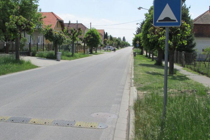 Ilustračný obrázok k článku Hluk verzus bezpečnosť na ceste: Ľudí z Moraviec trápi kuriózny problém