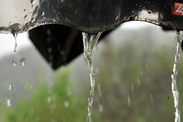 Ilustračný obrázok k článku HORÚCA AKTUALITA: Pripravte sa na poriadny dážď, pred takýmito zrážkami varujú Prievidzu!