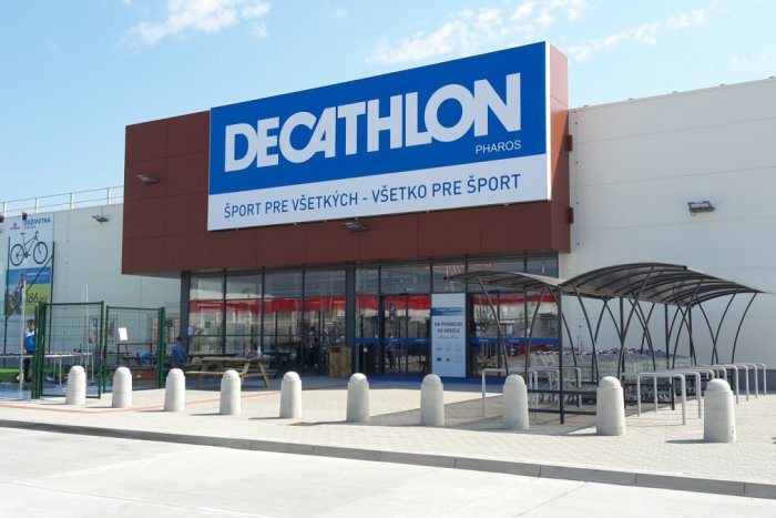 Ilustračný obrázok k článku Decathlon otvoril vo Pharose svoju druhú predajňu v Bratislave