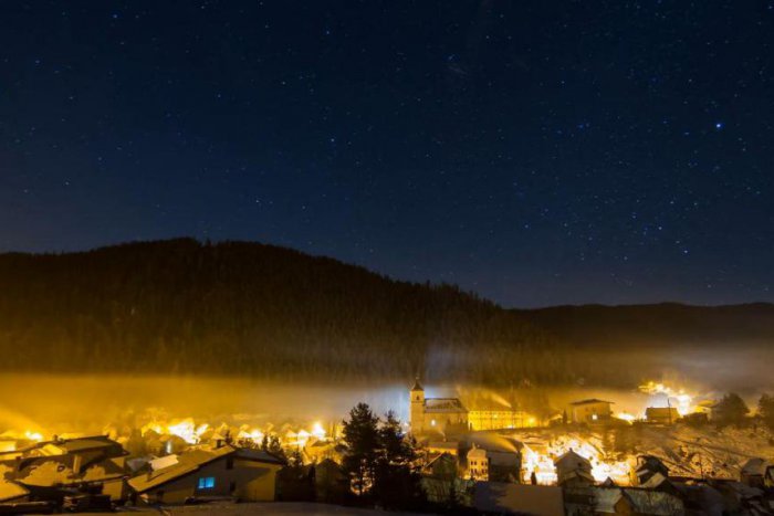 Ilustračný obrázok k článku Dojímavé video z našich hôr vás nenechá ľahostajnými: TOTO je tatranská nočná symfónia