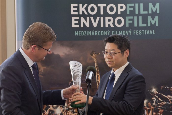 Ilustračný obrázok k článku Festival Ekotopfilm-Envirofilm už pozná svojich víťazov. Ceny si odniesli aj filmy slovenských tvorcov