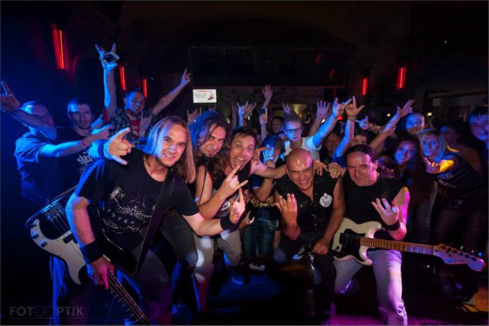 Ilustračný obrázok k článku Hudobná megalahôdka heavymetalistov: V Mikuláši vystúpi bývalý frontman IRON MAIDEN