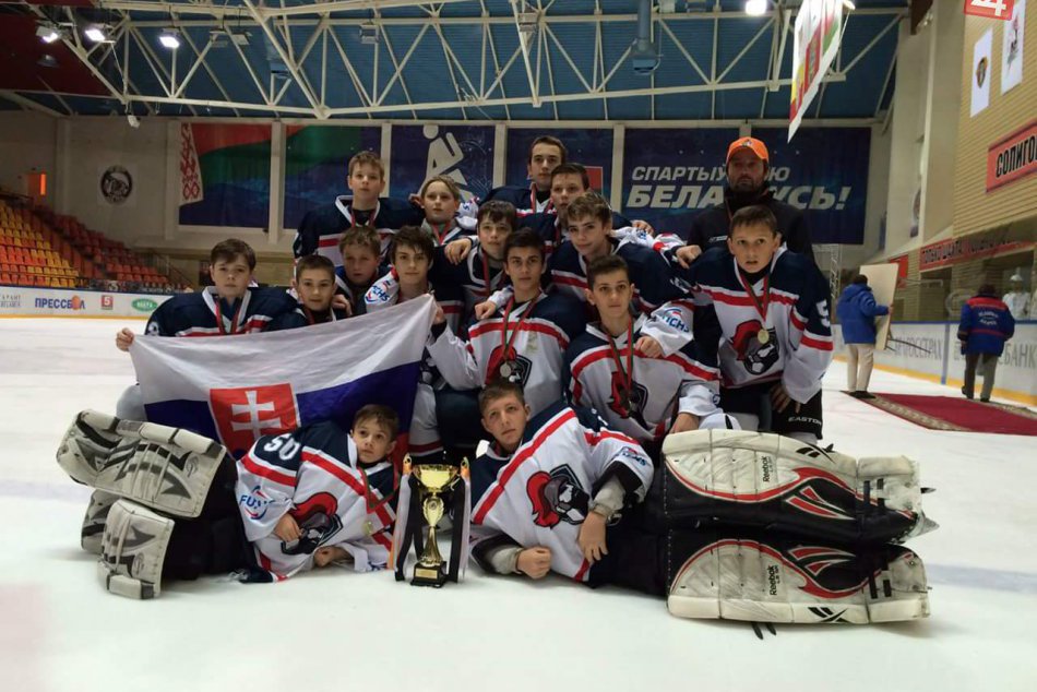 Ilustračný obrázok k článku Víťazná breznianska hokejová mládež: O ich úspechu písal aj bieloruský portál