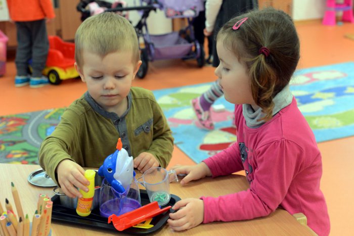 Ilustračný obrázok k článku Leto sa blíži: Ako budú otvorené materské školy v Topoľčanoch?