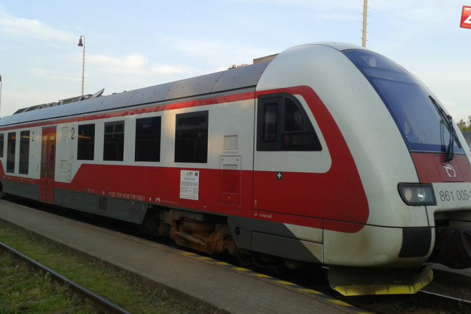 Ilustračný obrázok k článku Cestujete vlakom na trase Humenné - Snina? Nový týždeň sa bude niesť v znamení výluk