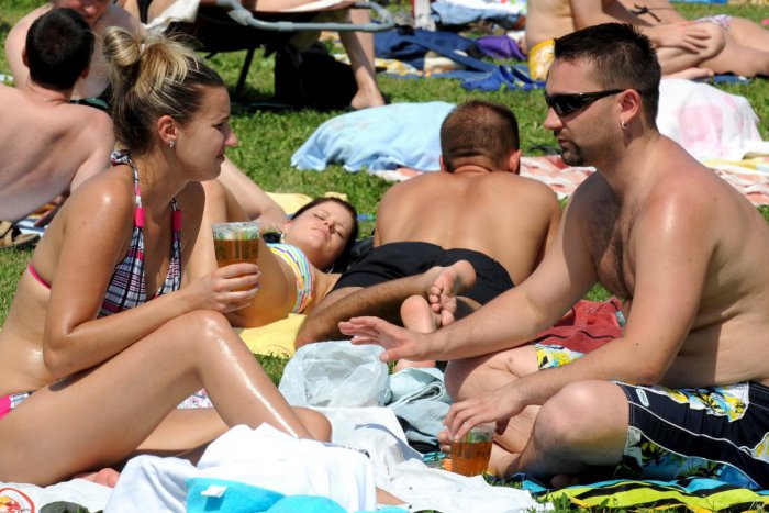 Ilustračný obrázok k článku OBRAZOM: Ako si Bratislavčania užívajú horúci víkend?