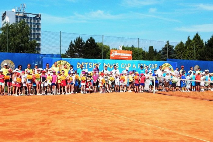 Ilustračný obrázok k článku Detský Davis Cup a Fed Cup v Humennom: Ďalej postúpili aj dva domáce tímy