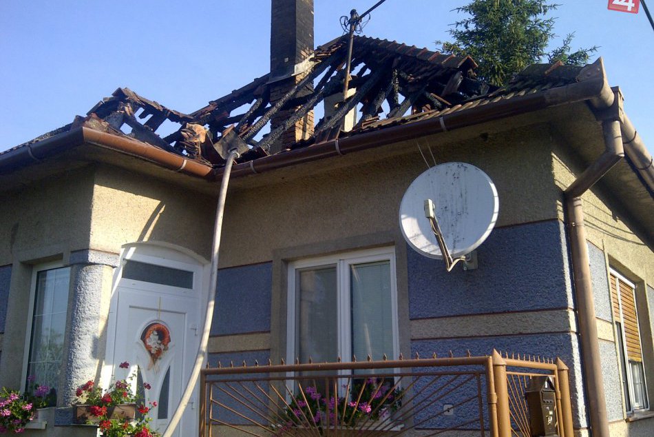 Ilustračný obrázok k článku Nočný požiar rodinného domu: Polícia zadržala podozrivého (41) z podpaľačstva! FOTO