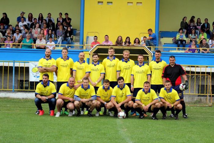 Ilustračný obrázok k článku A je to tu opäť: Do Rožňavy zavítajú športové hviezdy! POZRITE, kto všetko si to rozdá v kopačkách na trávniku