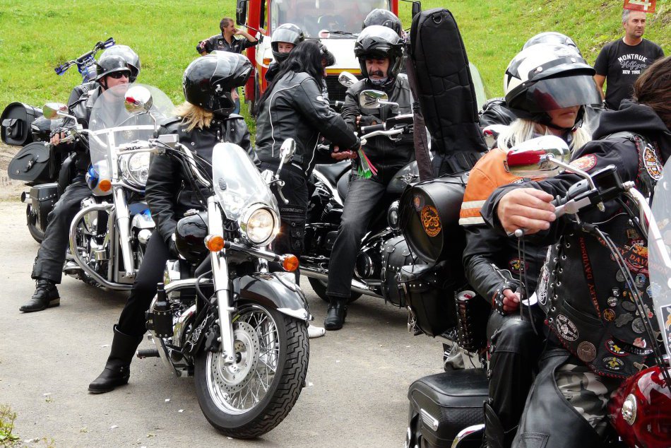 Ilustračný obrázok k článku Ukončenie motosezóny vo veľkom štýle: Chystá sa spoločná jazda motorkárov a autoveteránov