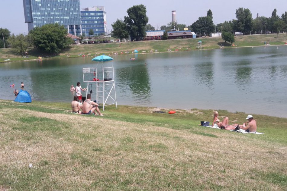 Ilustračný obrázok k článku Obľúbené Letné kino na Kuchajde začína už tento týždeň