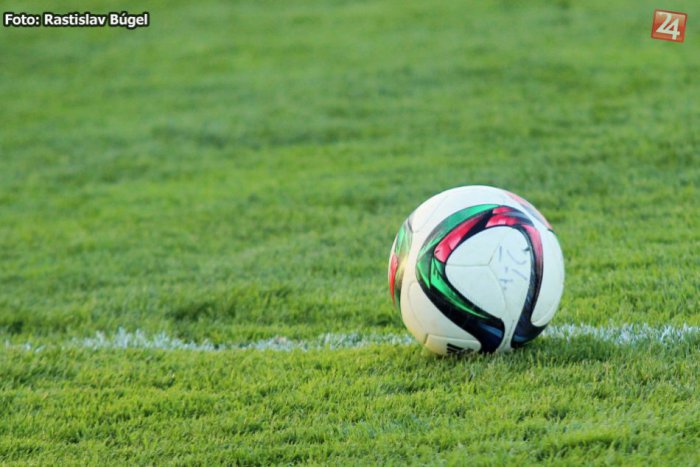 Ilustračný obrázok k článku Topoľčianskym futbalistom sa nedarilo: Púchov zobral plný počet bodov