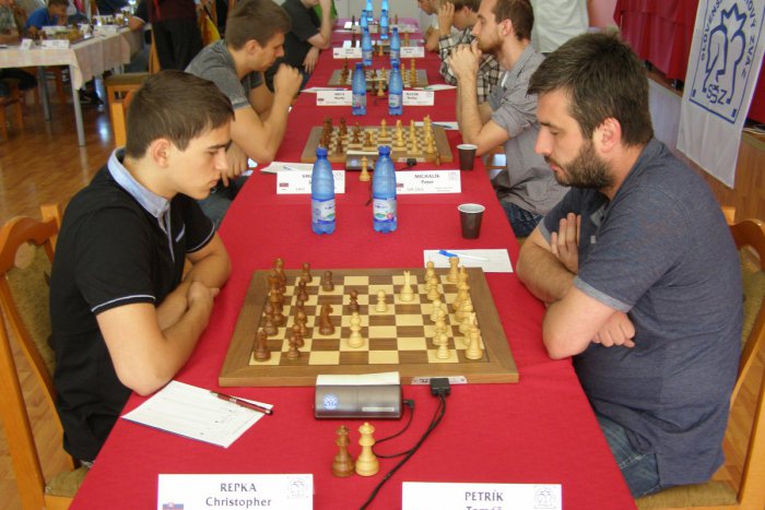 Ilustračný obrázok k článku Štefan Mazúr reprezentoval Michalovce na majstrovstvách šachu: Ako dopadol?