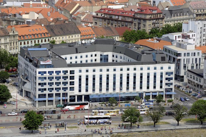 Ilustračný obrázok k článku Legendárny bratislavský hotel Danube zbúrajú! Nahradí ho komplex s kanceláriami a obchodmi