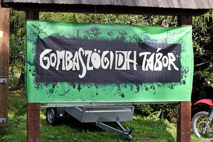 Ilustračný obrázok k článku Gombasecký letný tábor opäť ponúka kultúru, diskusie a zážitky: Očakáva sa aj vzácna návšteva z Čiech