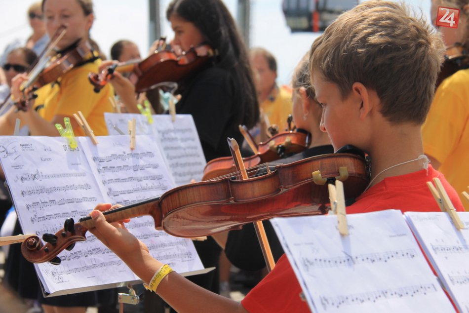 Ilustračný obrázok k článku Spoznajte naše mladé talenty: V Galérií mesta si zahrajú šikovní topoľčianski žiaci