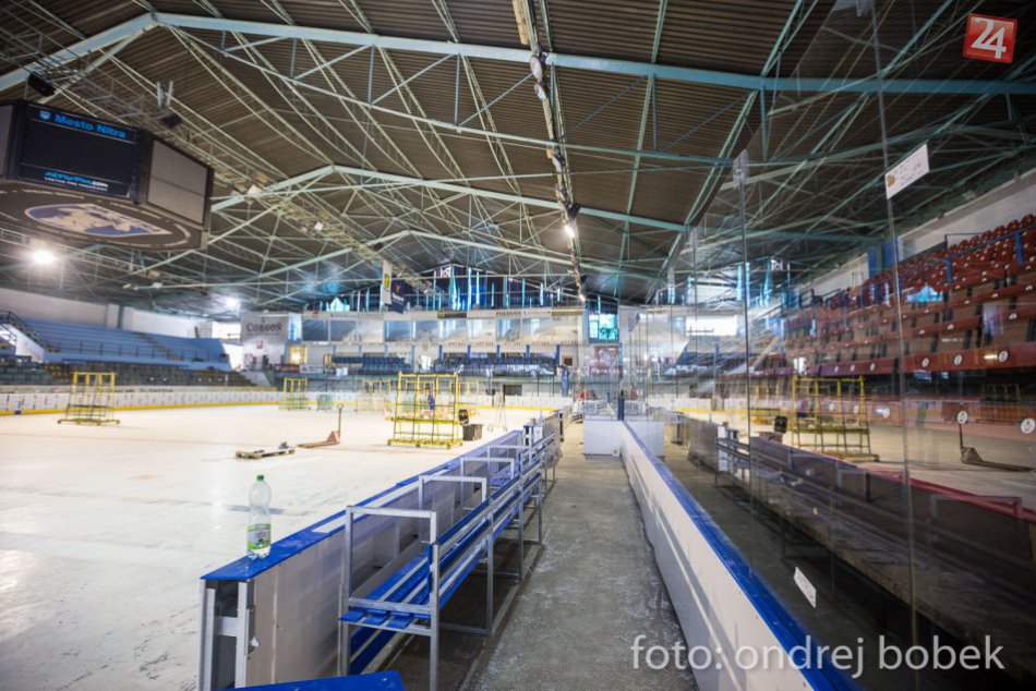 Ilustračný obrázok k článku Rekonštrukcia sa blíži do svojho záveru: TAKTO to vyzerá na hokejovom štadióne!