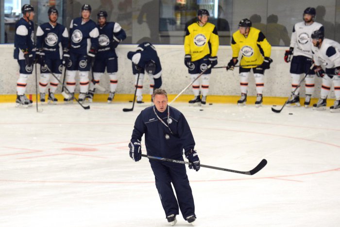 Ilustračný obrázok k článku Dovolenkové obdobie našim hokejistom skončilo: Takto trávili majstri svoje voľné dni