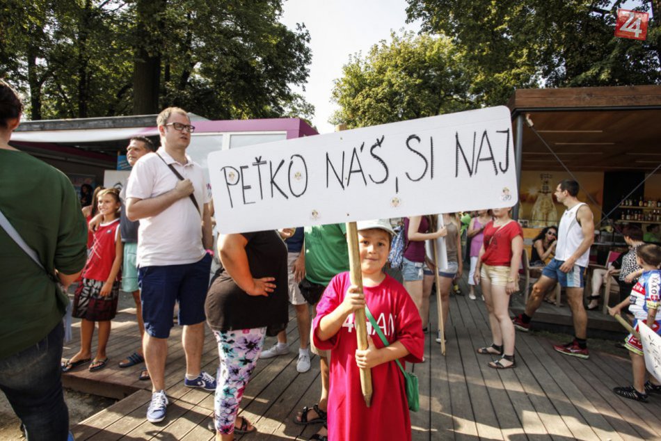 Ilustračný obrázok k článku OBRAZOM: Ako Peter Sagan potešil v Bratislave svojich fanúšikov