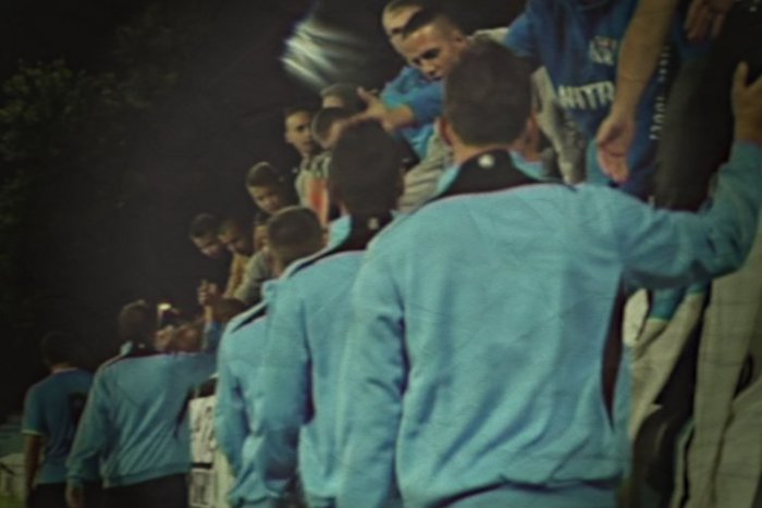 Ilustračný obrázok k článku VIDEO: Minulosť bola pekná, budúcnosť môže byť ešte krajšia. Hokejoví a futbaloví fanúšikovia vyzývajú k spojeniu síl!